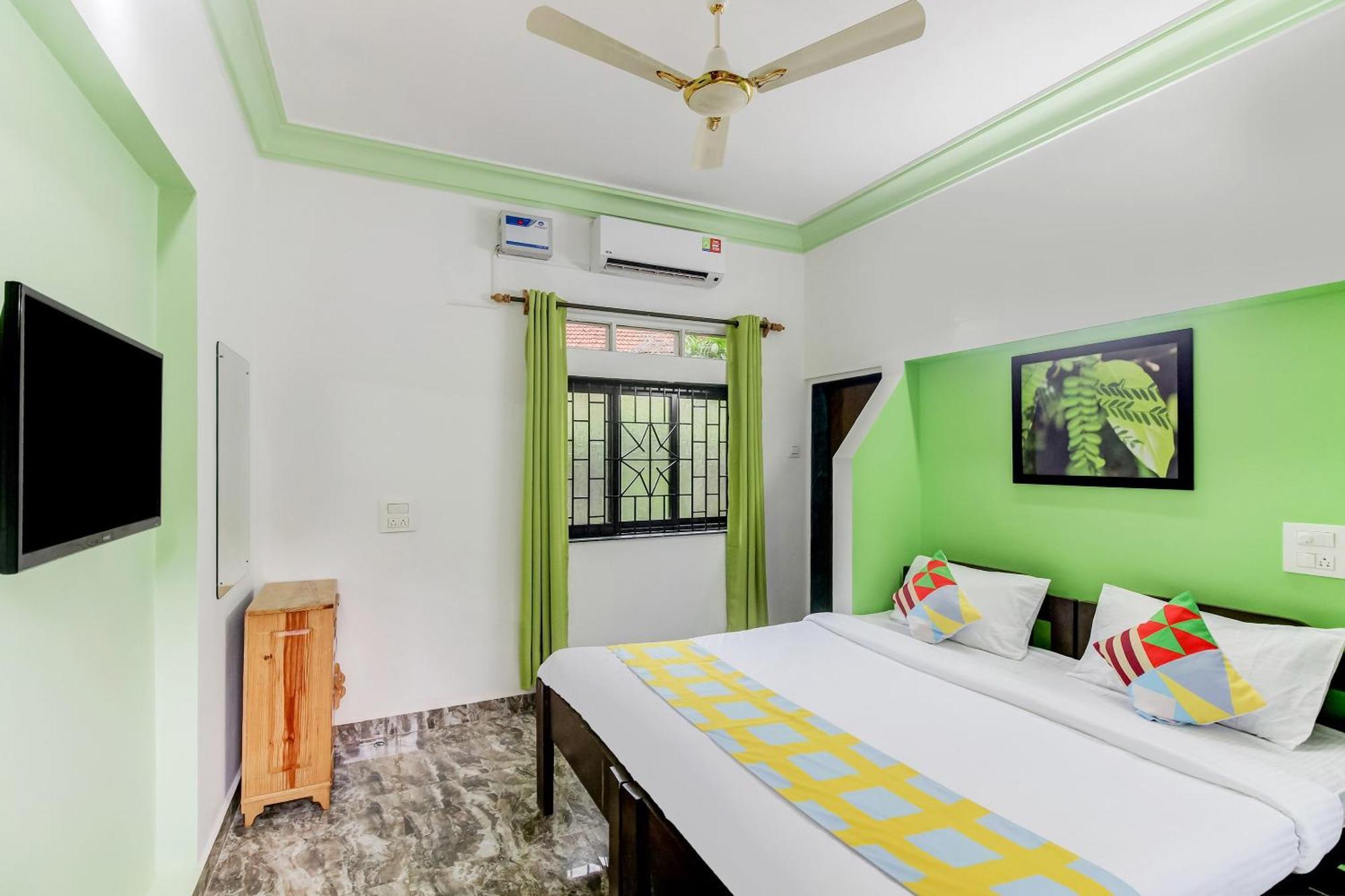 Hotel O Amigo Guest House Old Goa Exterior photo